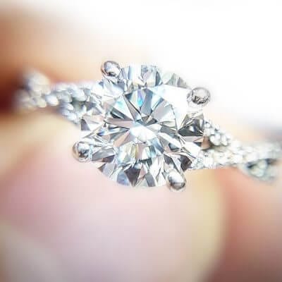 Round Brilliant Cut Diamond Engagement Ring