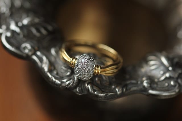 Upgrading Trading in Engagement ring blog image